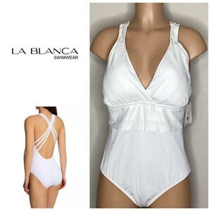New La Blanca white one piece swimsuit. Size 16. Retails $130